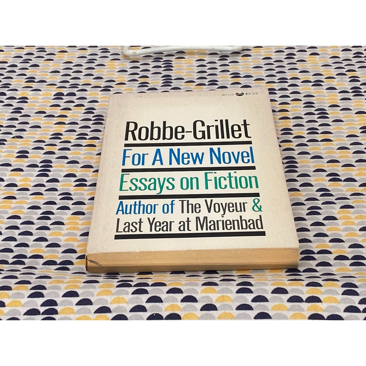 For a New Novel - Essays on Fiction - Alain Robbe Grillet - Evergreen Black Cat