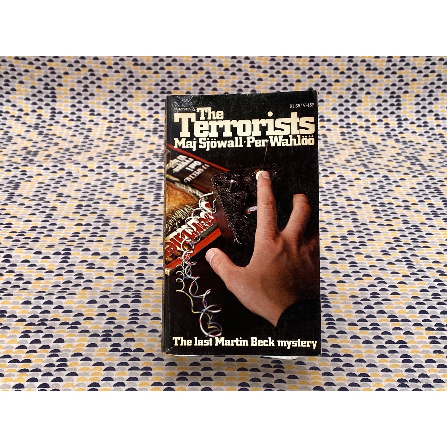 The Terrorists - Maj Sjowall and Per Wahloo - Martin Beck Mystery - Vintage Paperback Book