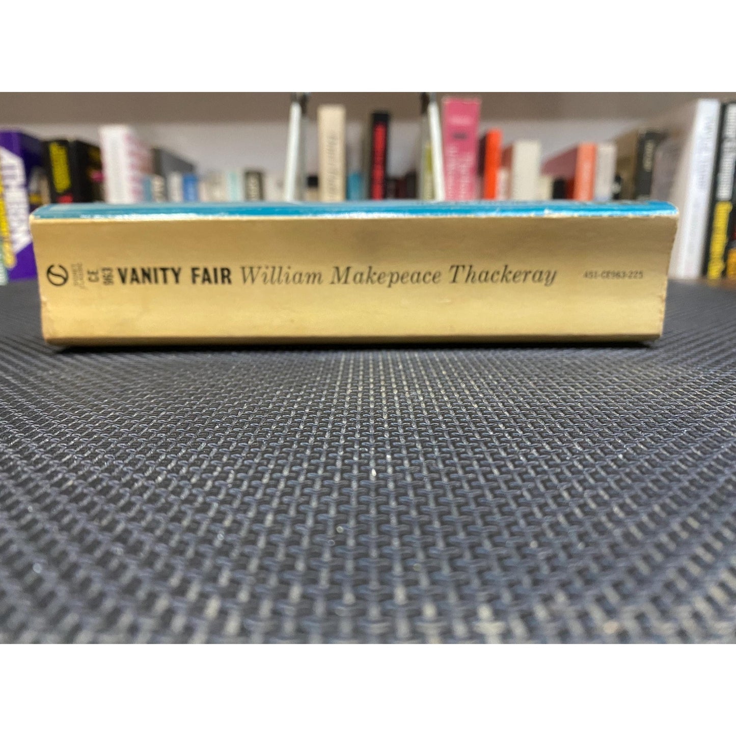 Vanity Fair - William Makepeace Thackery - Vintage Paperback Book - Signet Classics Edition