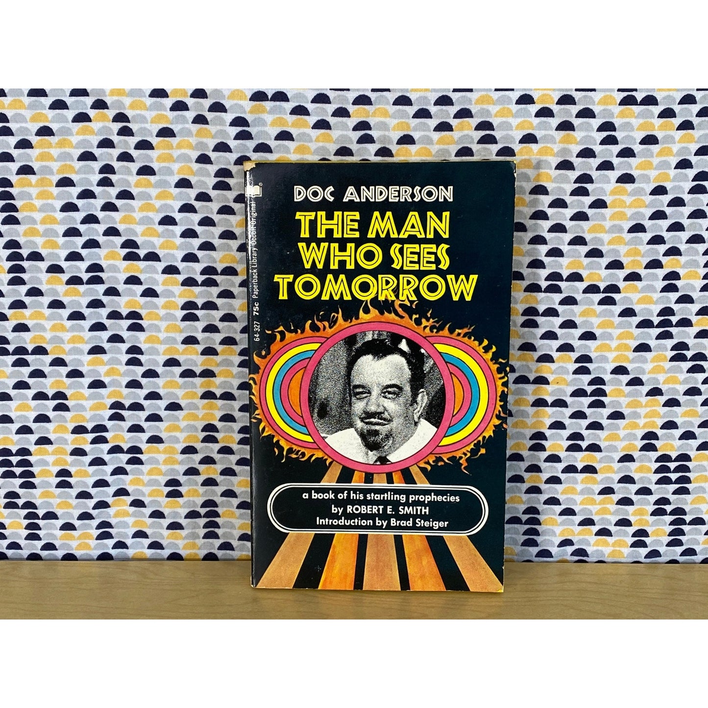 The Man Who Sees Tomorrow - Doc Anderson - Vintage Paperback Book - 75 cent Paperback Library Occult Book Edition