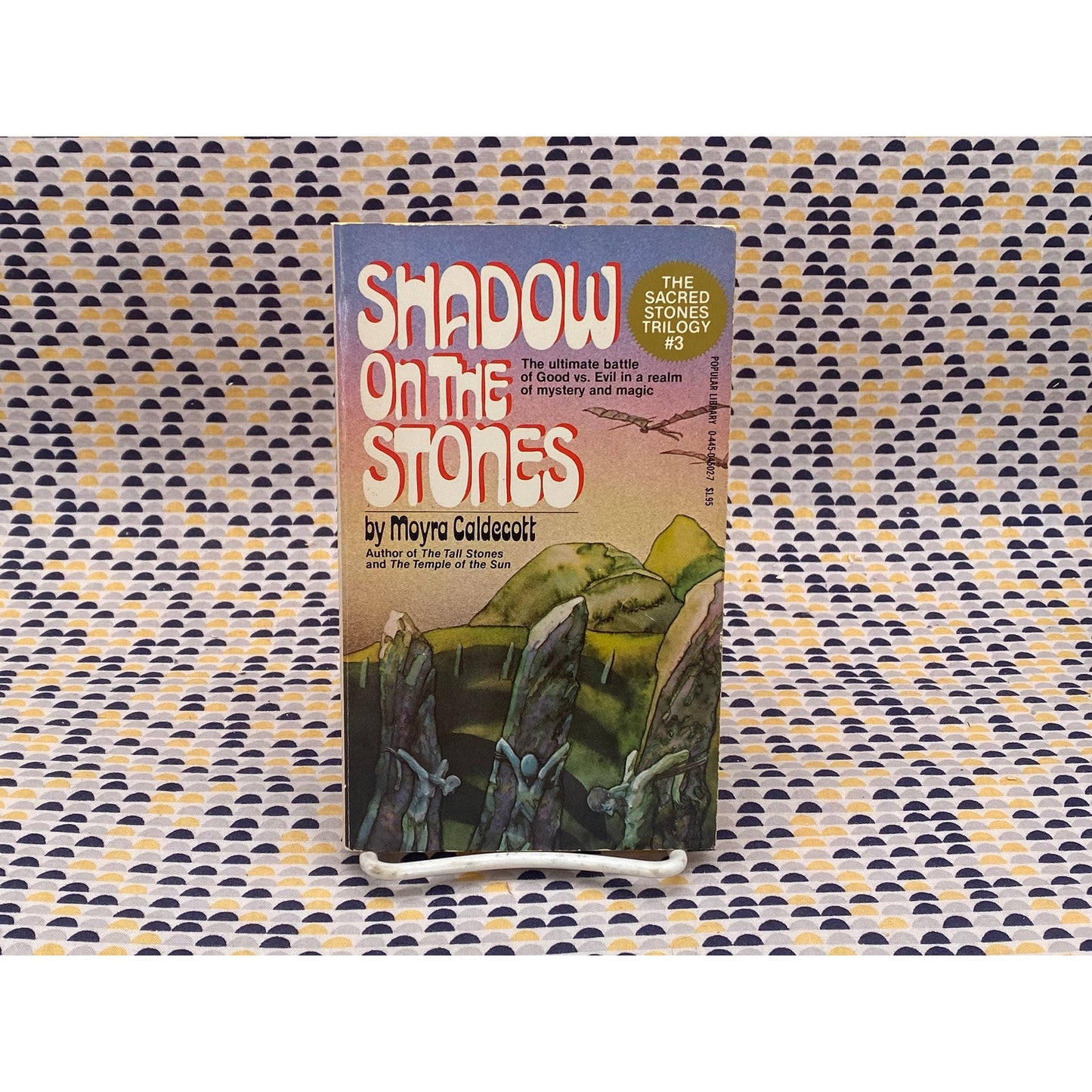 Shadow Of The Stones - Moyra Caldecott - Popular Library Edition
