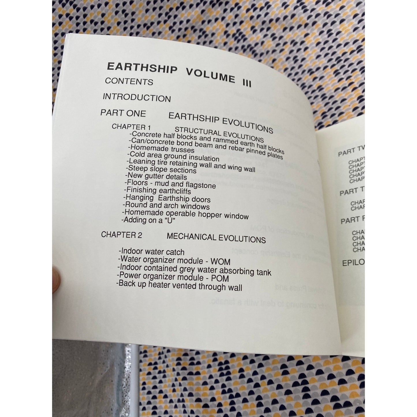 Earthship III - Michael Reynolds - Evolution Beyond Economics - Solar Survival