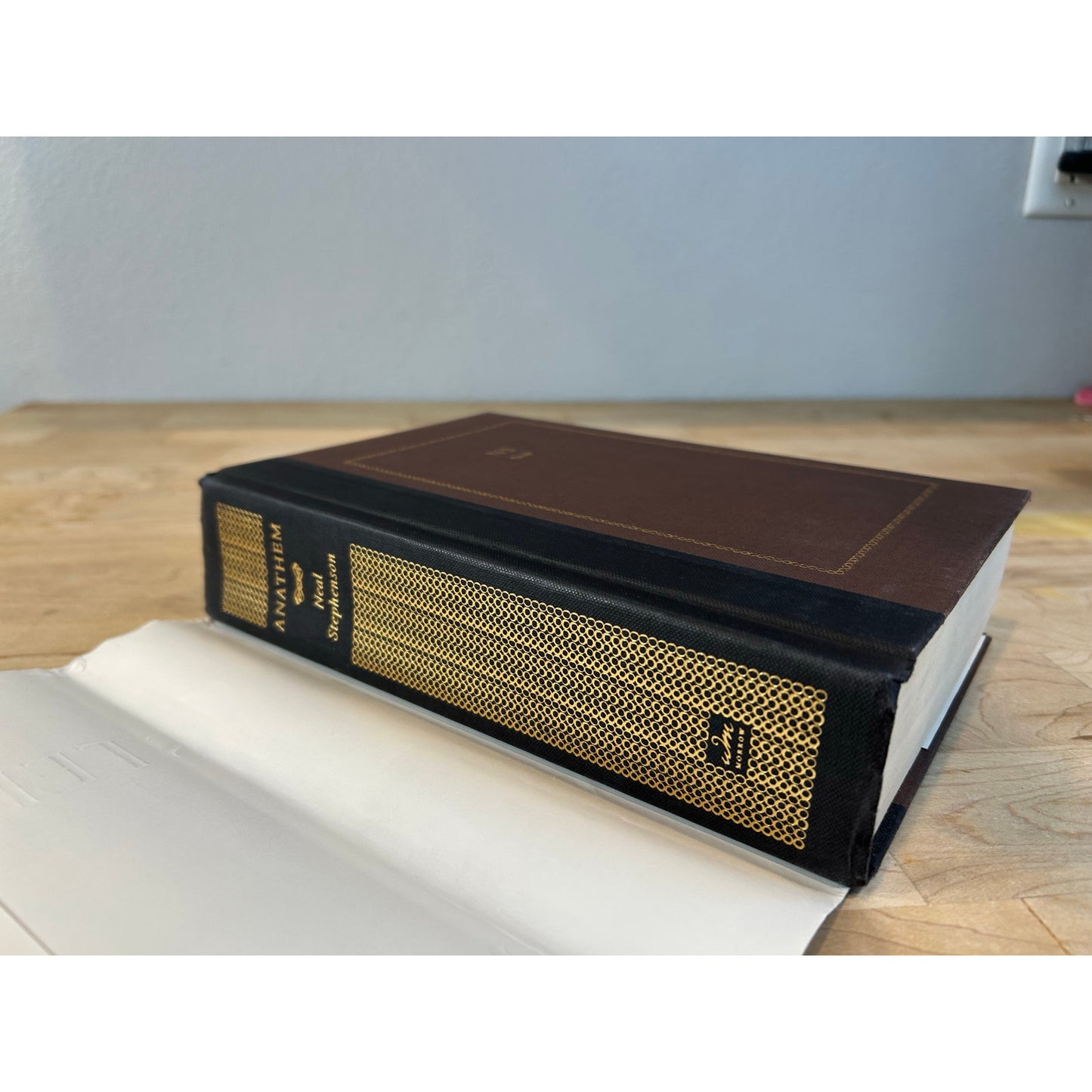 Anathem - Neal Stephenson - William Morrow- 1st Edition, 1st Print