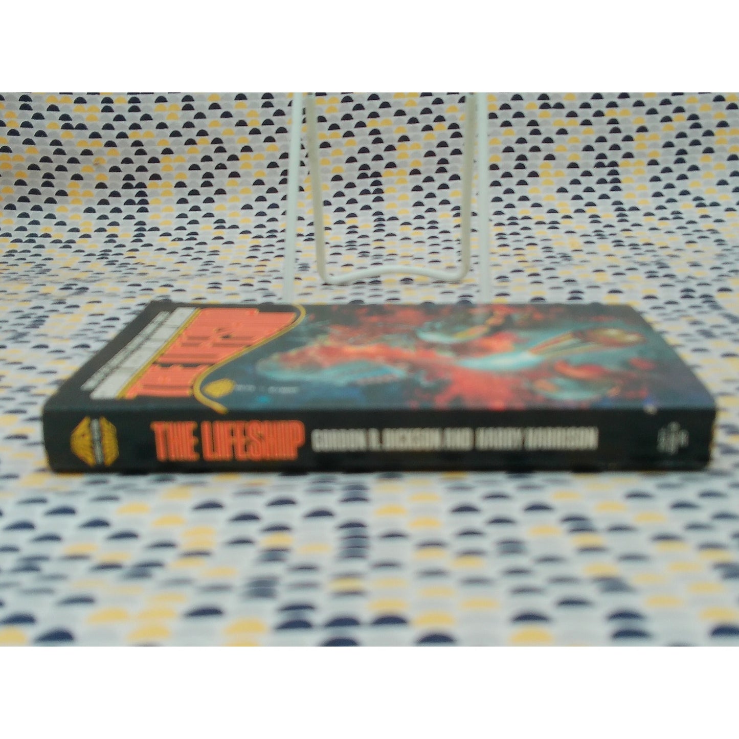 The Lifeship - Gordon R. and Harry Dickson and Harrison - Baen Books Edition