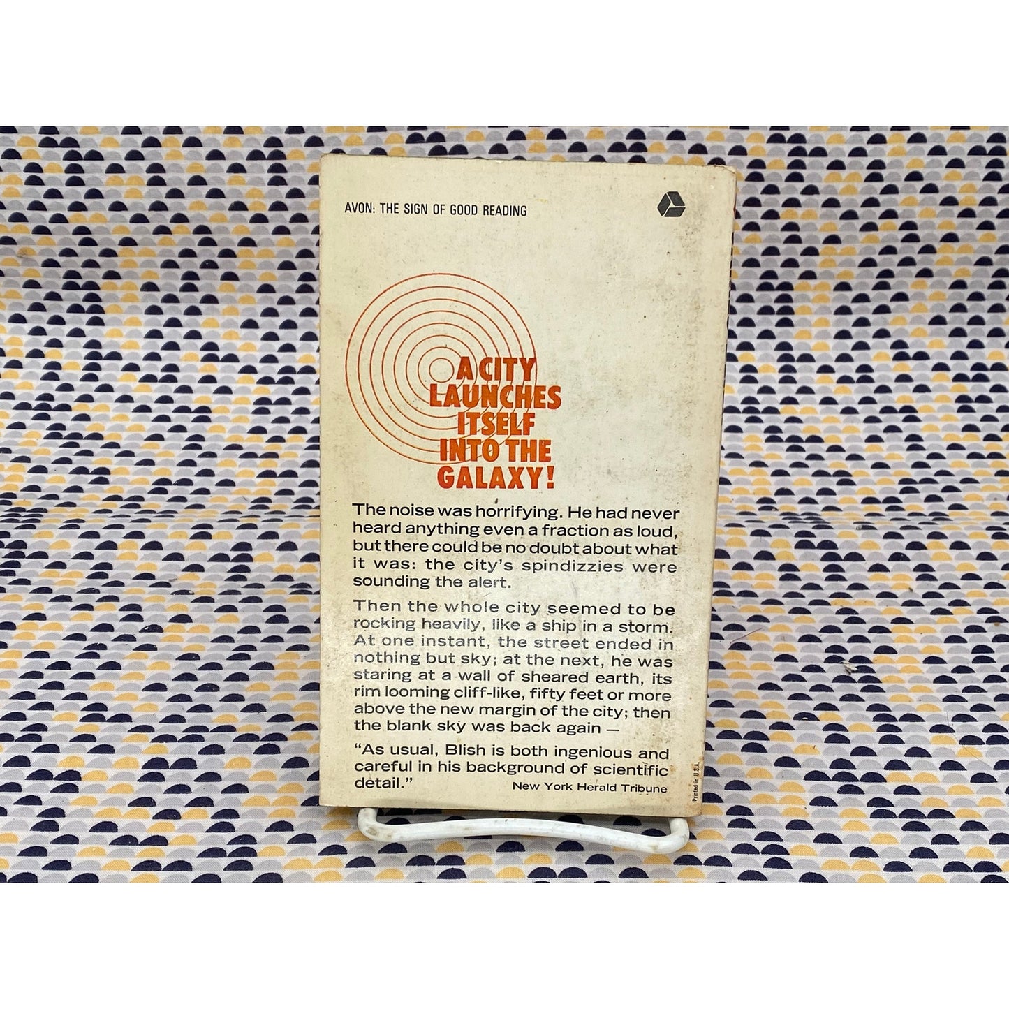 A Life For the Stars - James Blish - Vintage Paperback Book - Avon Edition