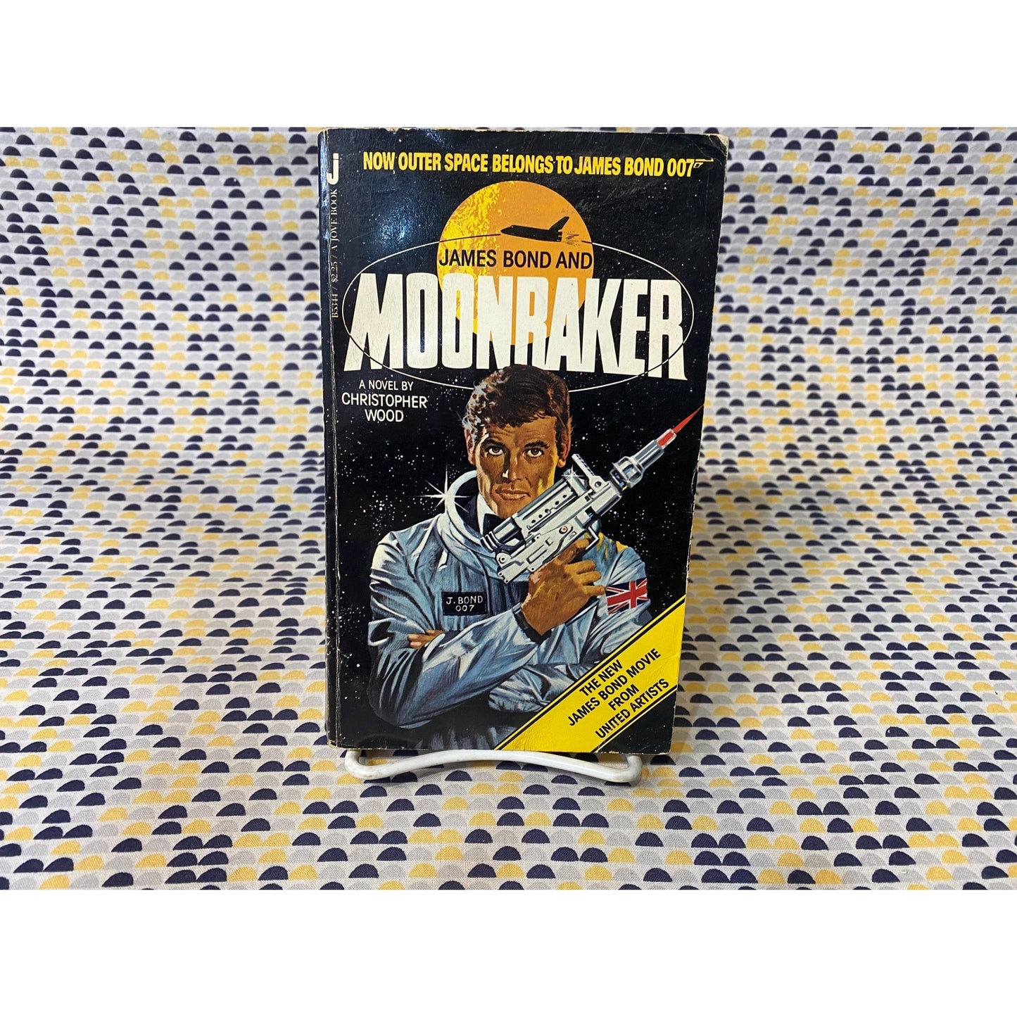 James Bond and Moonraker - Christopher Wood - Movie Tie in - Vintage Paperback Book