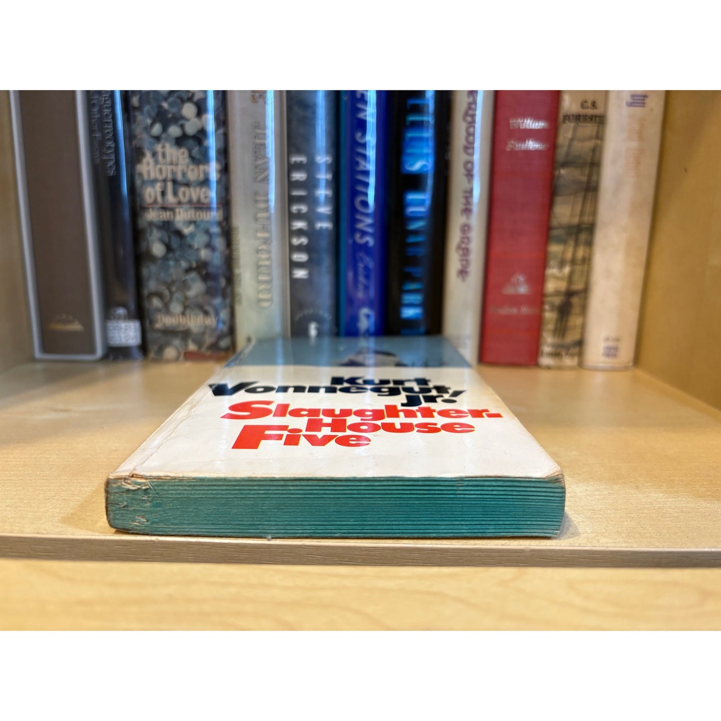 Slaughterhouse Five - Kurt Vonnegut Jr. - Vintage Paperback - Dell Edition