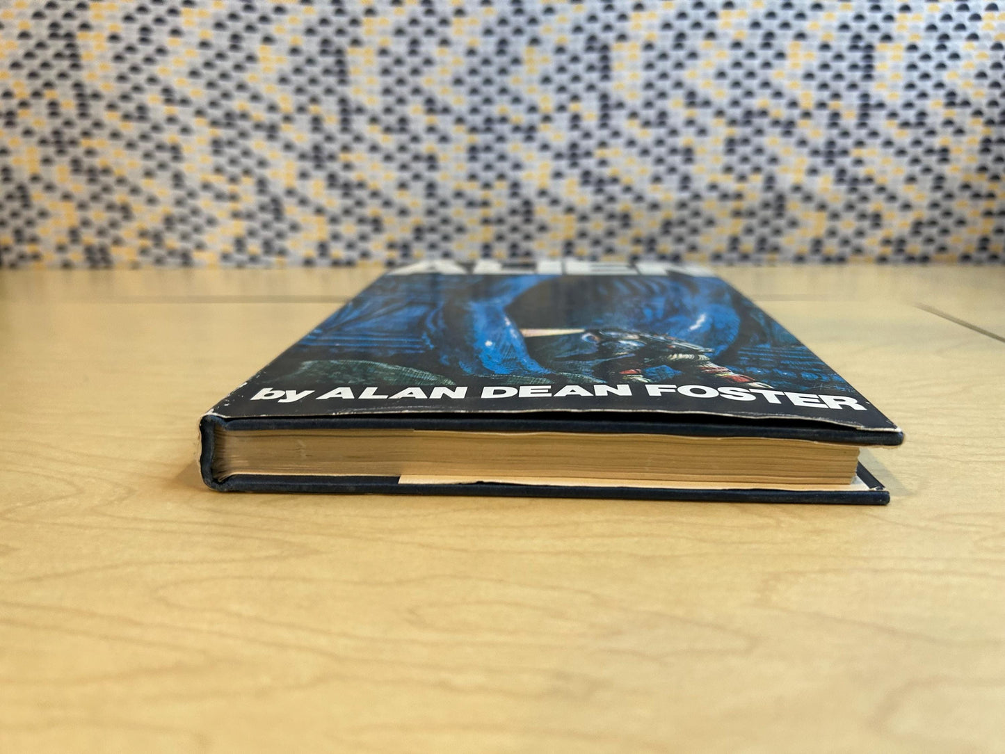 Alien - Alan Dean Foster - Movie Novelization - Vintage Hardcover Book - Tie-In - Warner Books - Club Edition