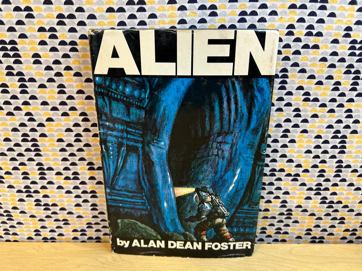Alien - Alan Dean Foster - Movie Novelization - Vintage Hardcover Book - Tie-In - Warner Books - Club Edition