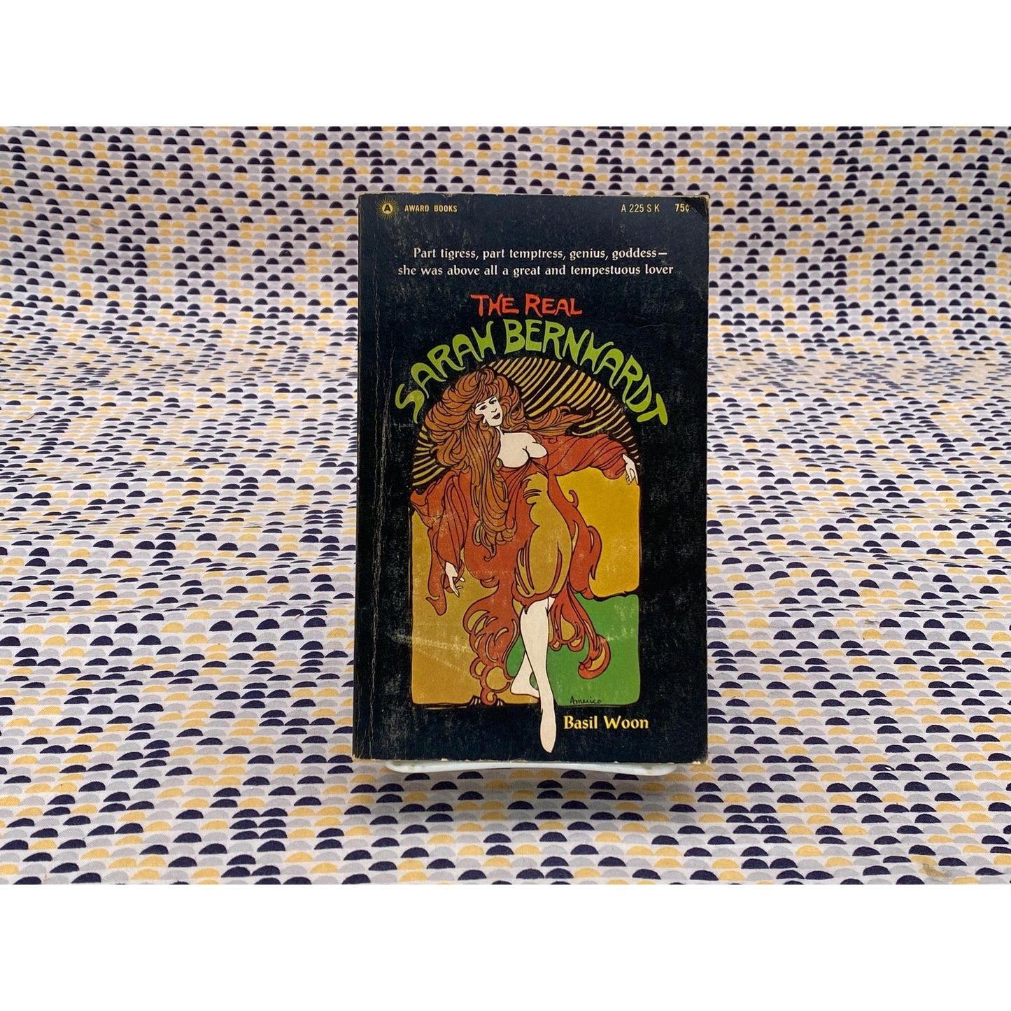 The Real Sarah Bernhardt - Basil Woon - Vintage Paperback Book - Award Books Edition
