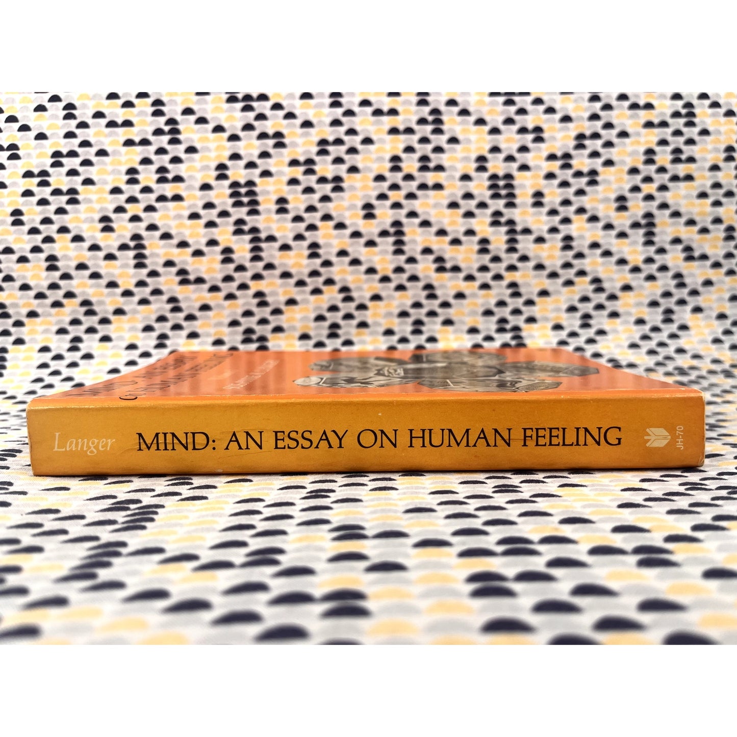 Mind: An Essay on Human Feeling - Susanne K. Langer - John Hopkins Press - Paperback