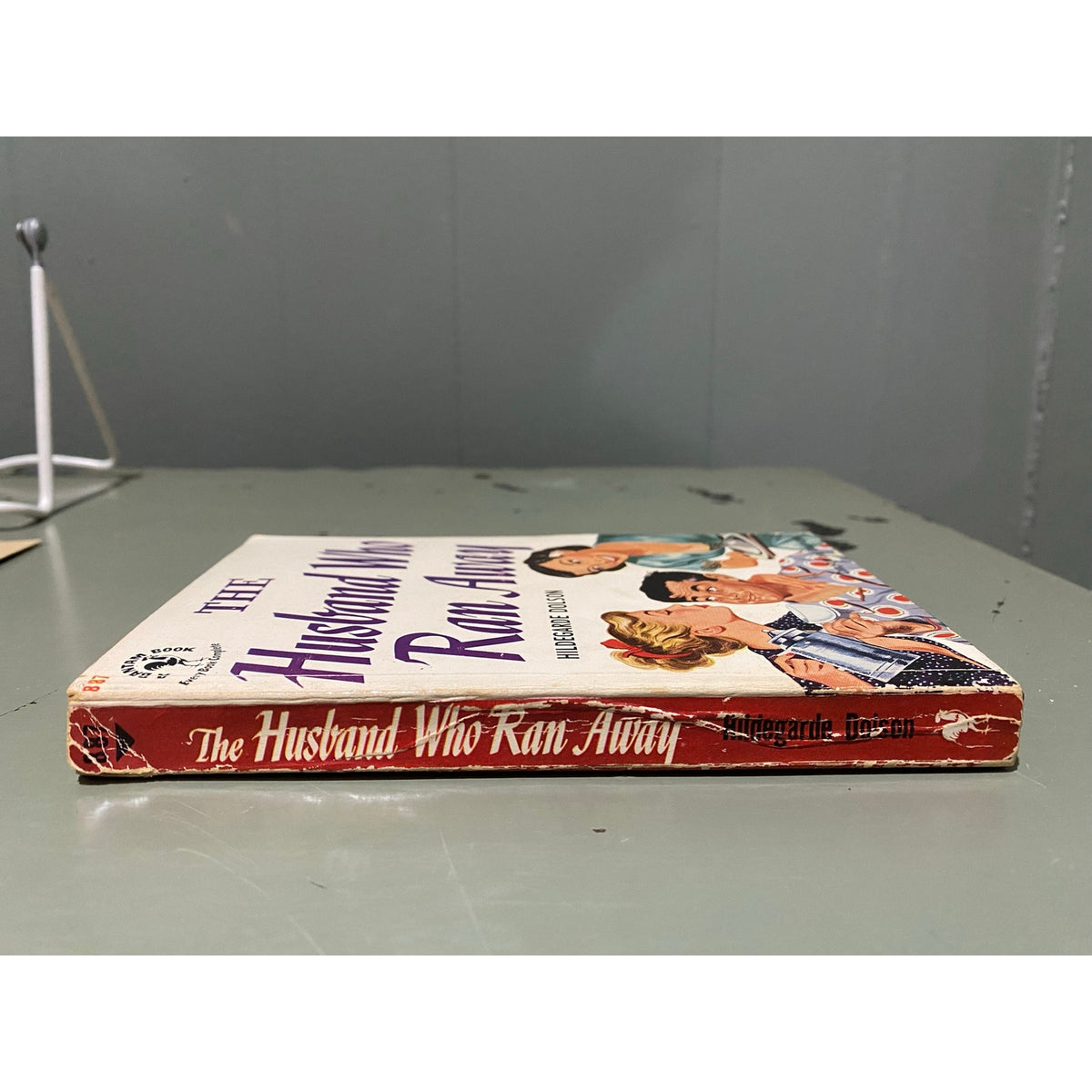 The Husband Who Ran Away - Hildegarde Dolson - Bantam 887 - Vintage Paperbacks