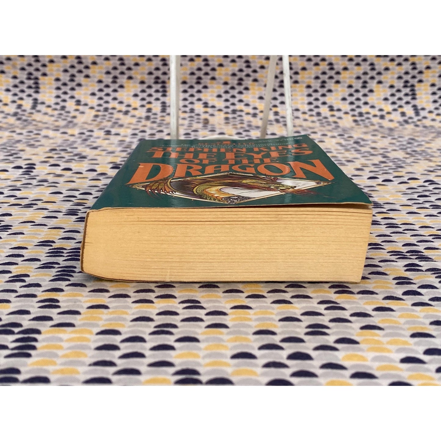The Eyes of the Dragon - Stephen King - Vintage Paperback Book - Signet Books