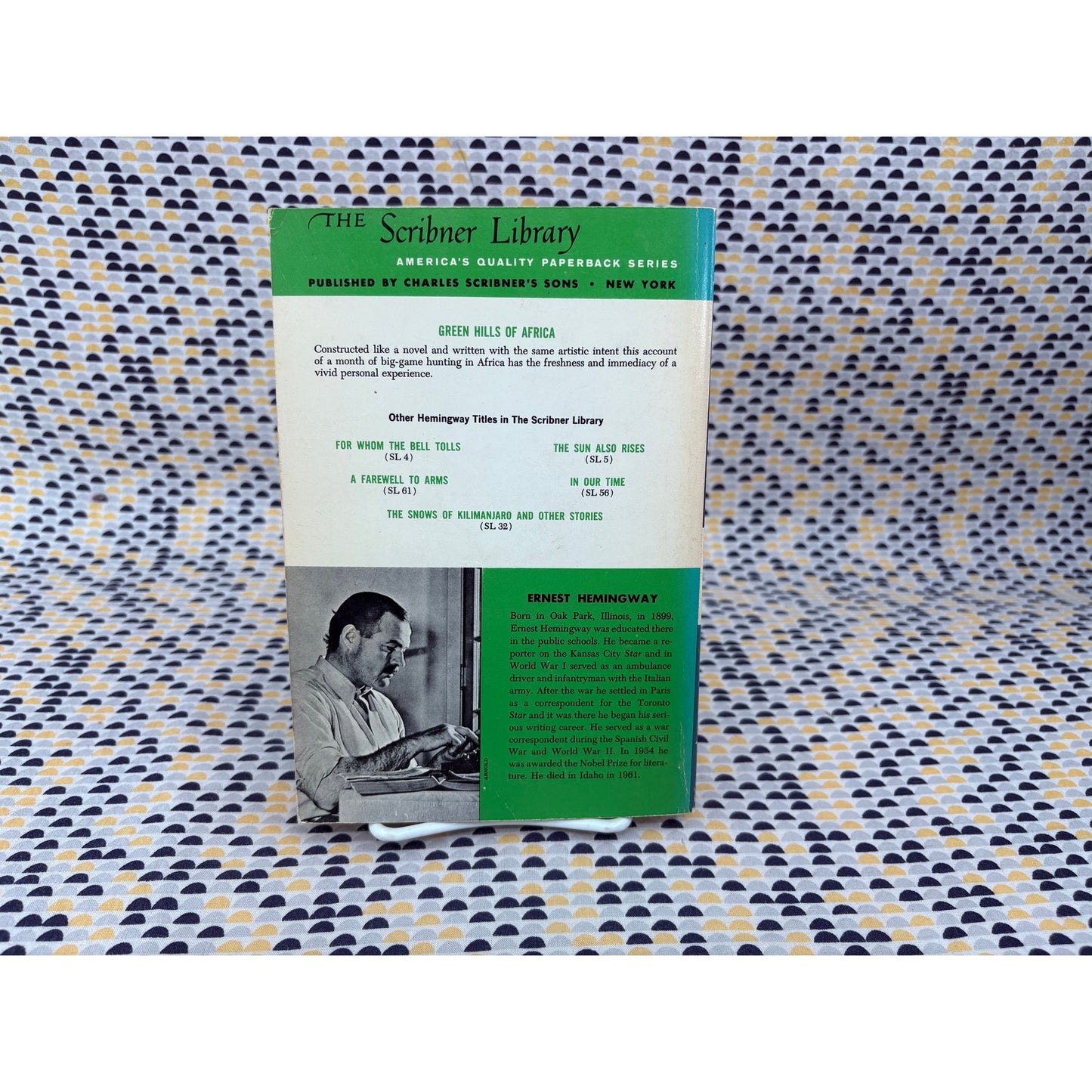 Green Hills of Africa - Ernest Hemingway - Vintage Paperback Book - Scribner Edition