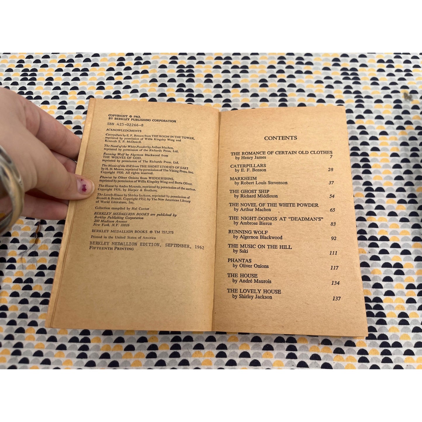 Ghosts and Things - Berkley Books - Paperback