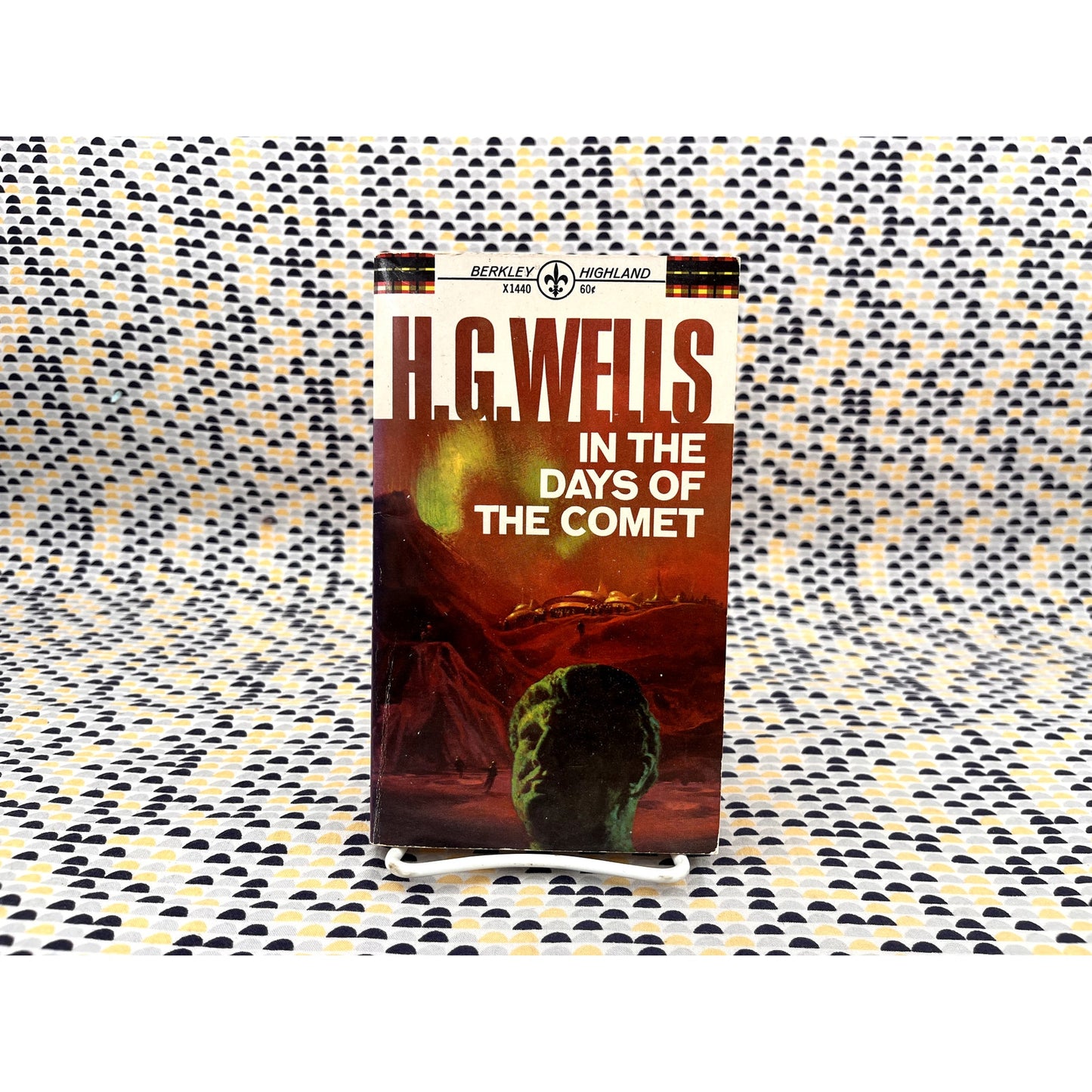 In The Days of the Comet - H.G. Wells - Vintage Paperback - Berkeley Highland Books
