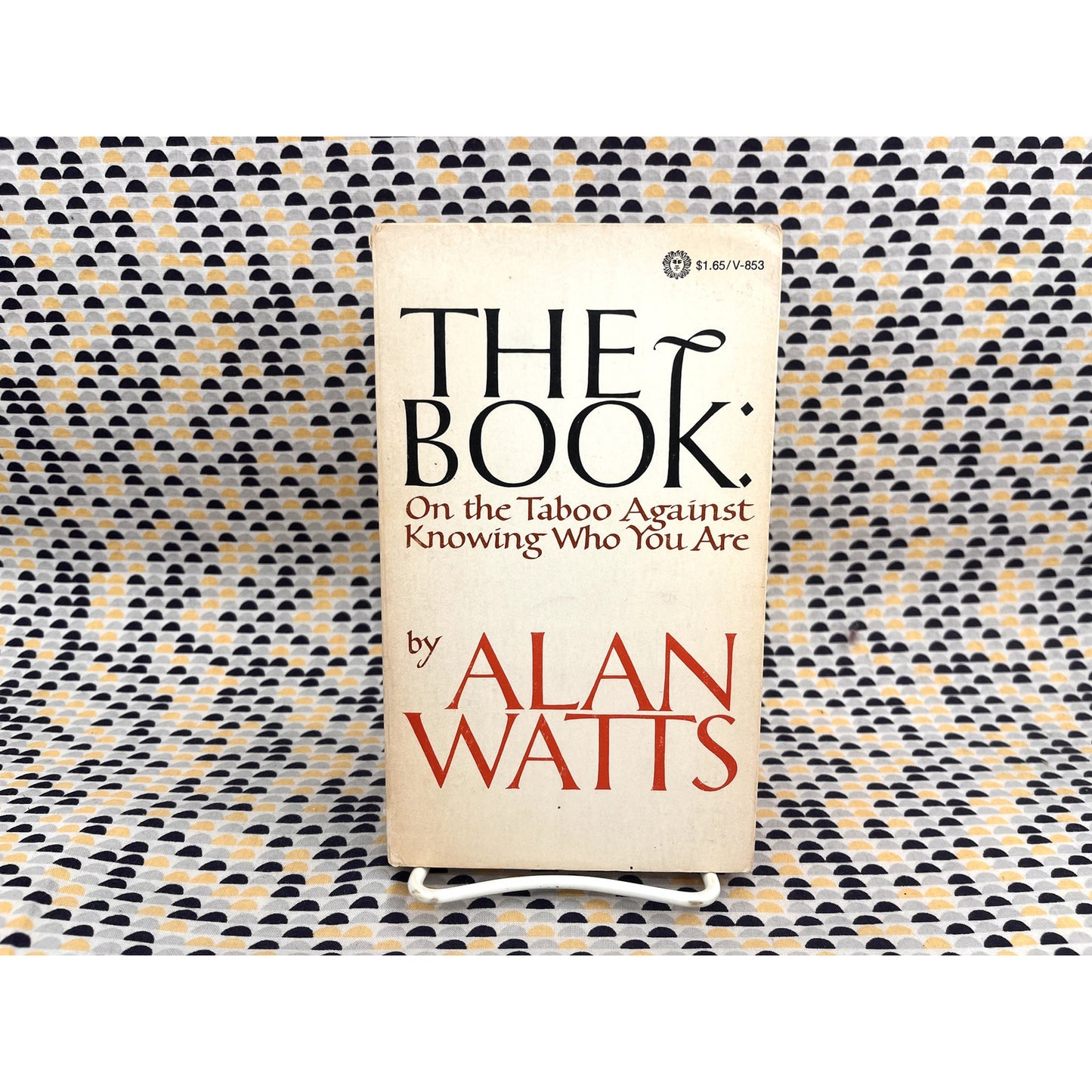 The Book: On the Taboo Against Knowing Who You Are - Alan Watts - Vintage Books - Paperback