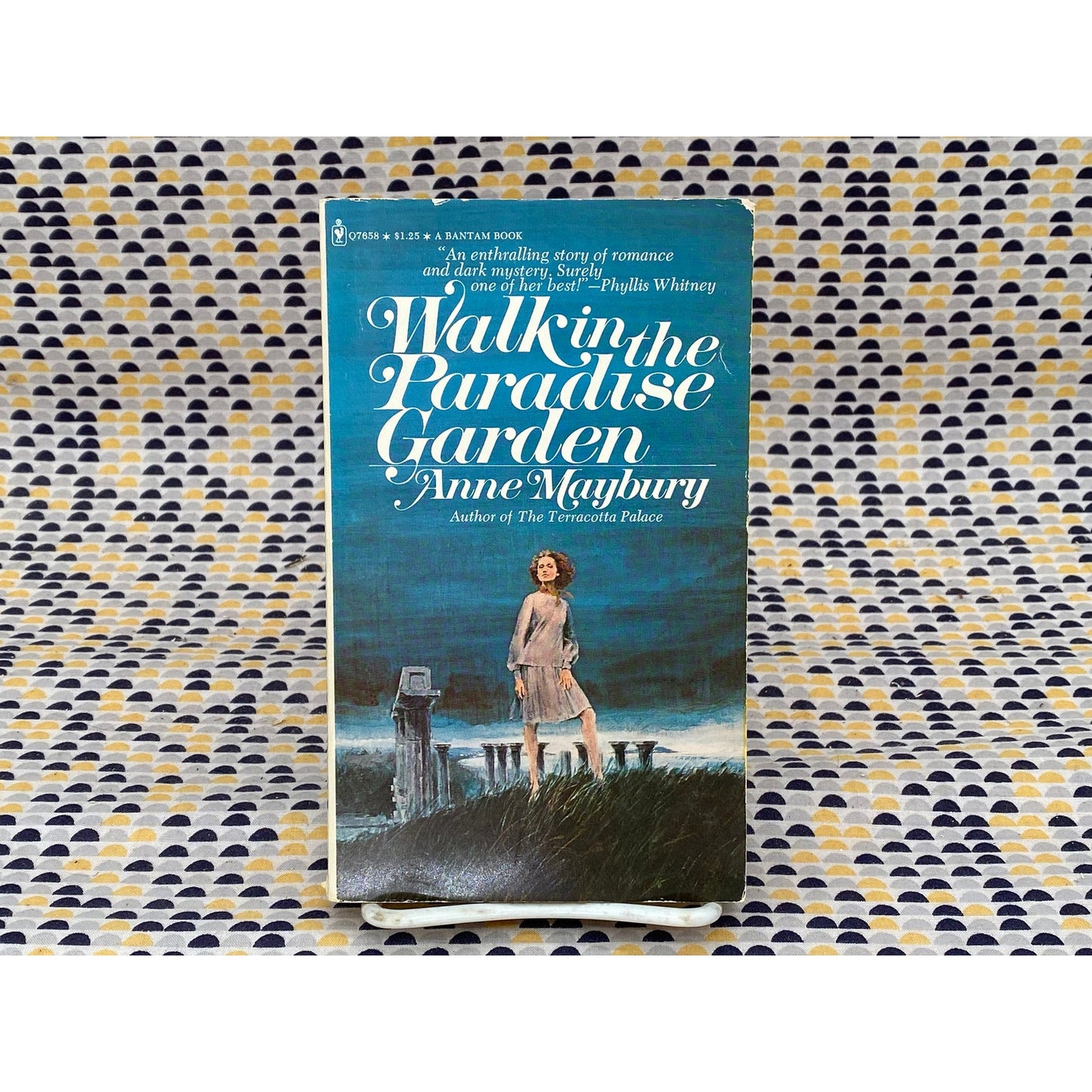Walk In The Paradise Garden - Anne Maybury - Vintage Paperback Book - Bantam Edition