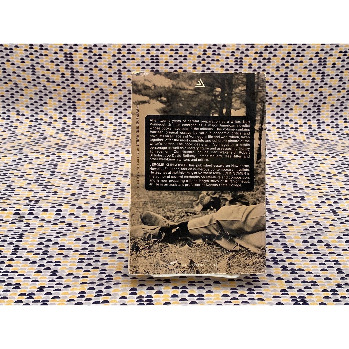The Vonnegut Statement - Jerome and John Klinkowitz and Somer, editors - Vintage Paperback Book - Delta Edition