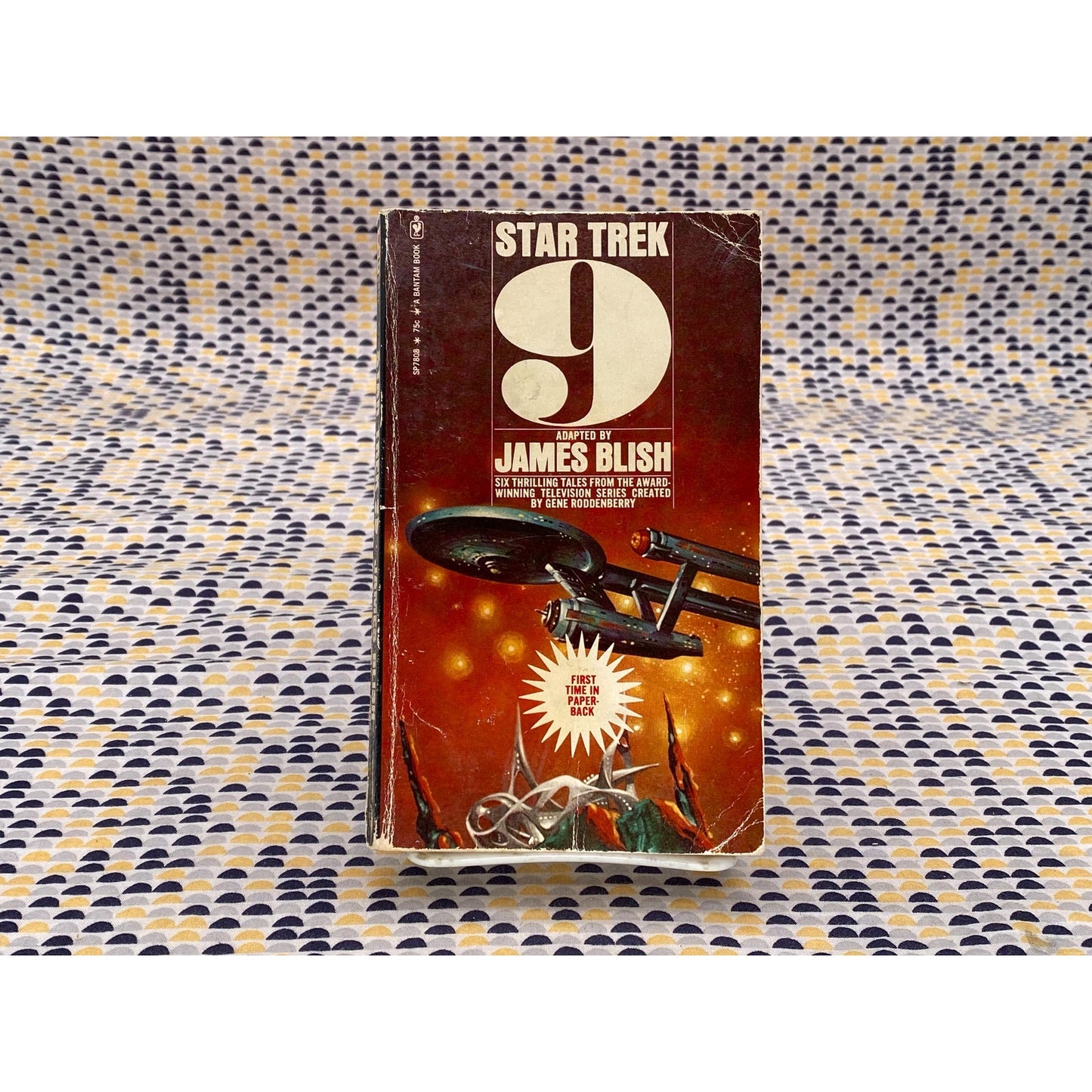 Star Trek 9 - Television series novelization James Blish - Vintage Paperback Book - Bantam Edition