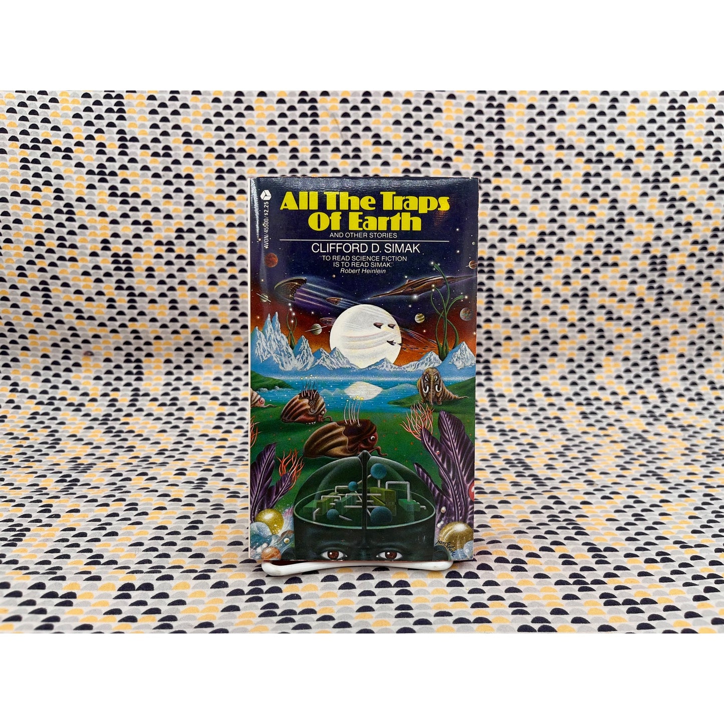 All The Traps of Earth - Clifford D. Simak - Avon Books - Paperback
