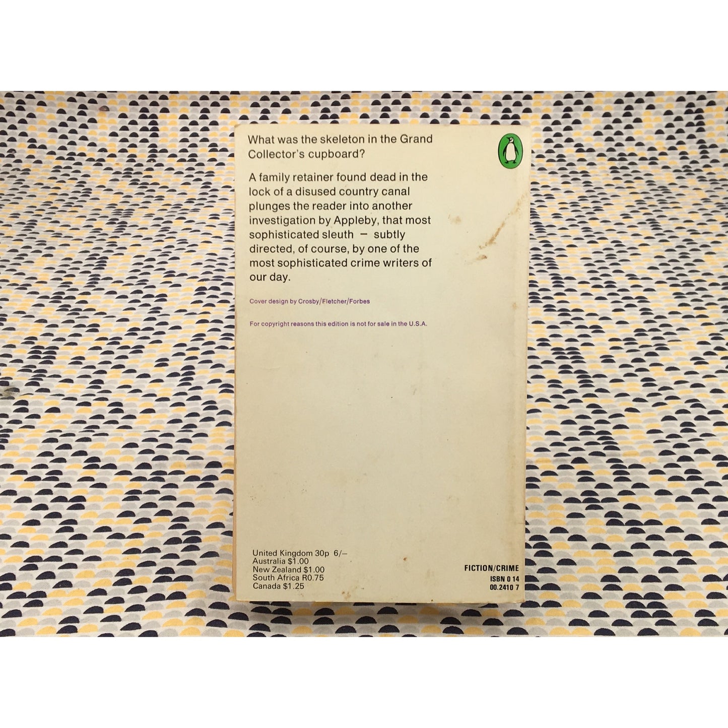 A Connoisseur’s Case - Michael Innes - Penguin - Paperback