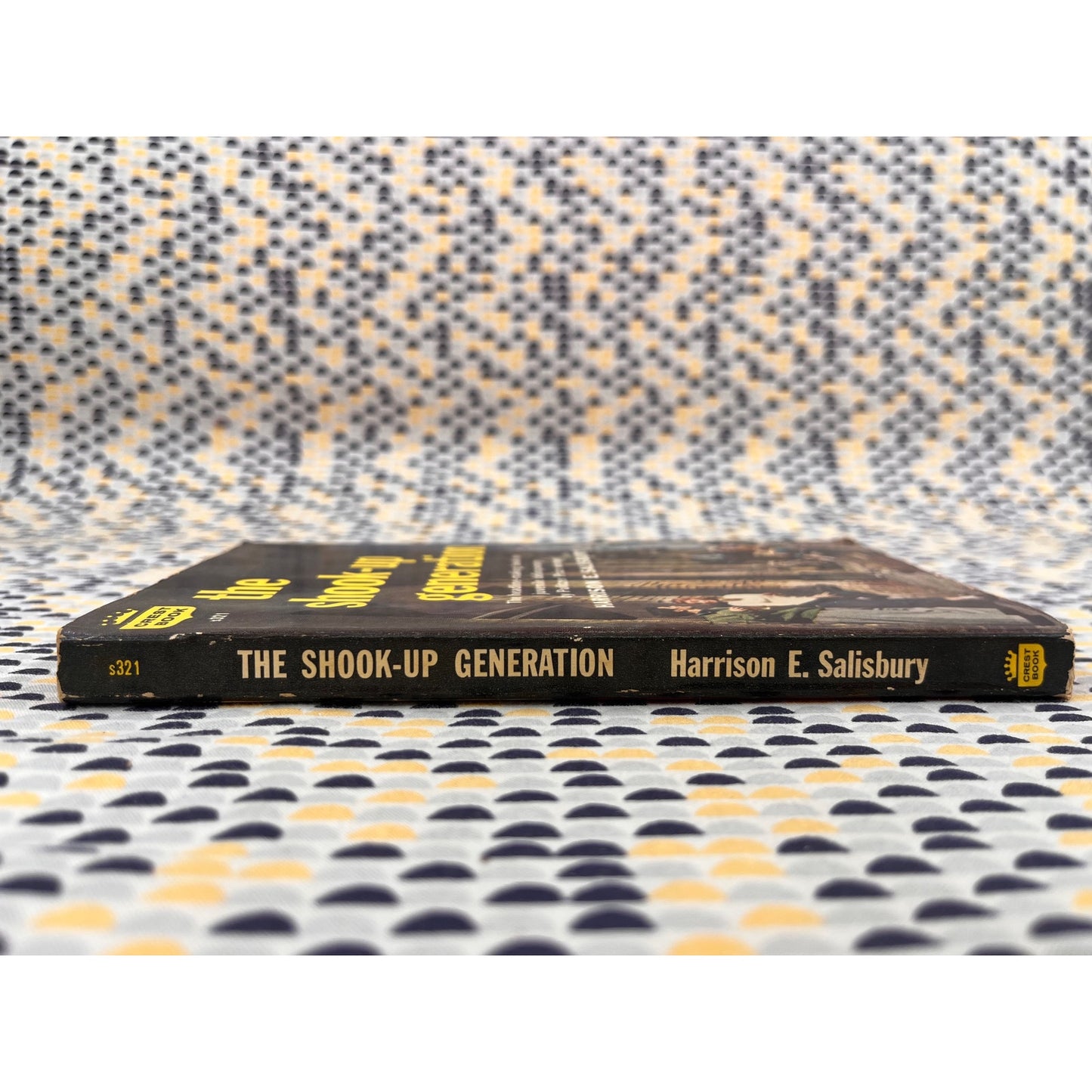 The Shook-Up Generation - Harrison E. Salisbury - Crest Books - Paperback