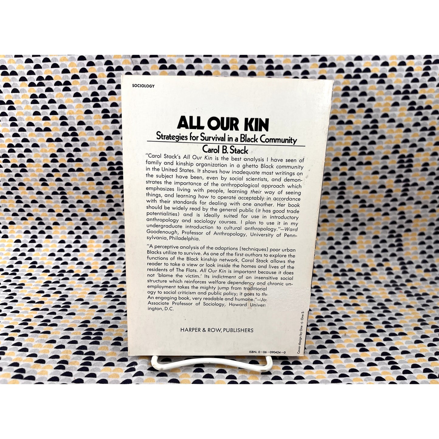 All Our Kin - Strategies for Survival in a Black Community - Carol B. Stack