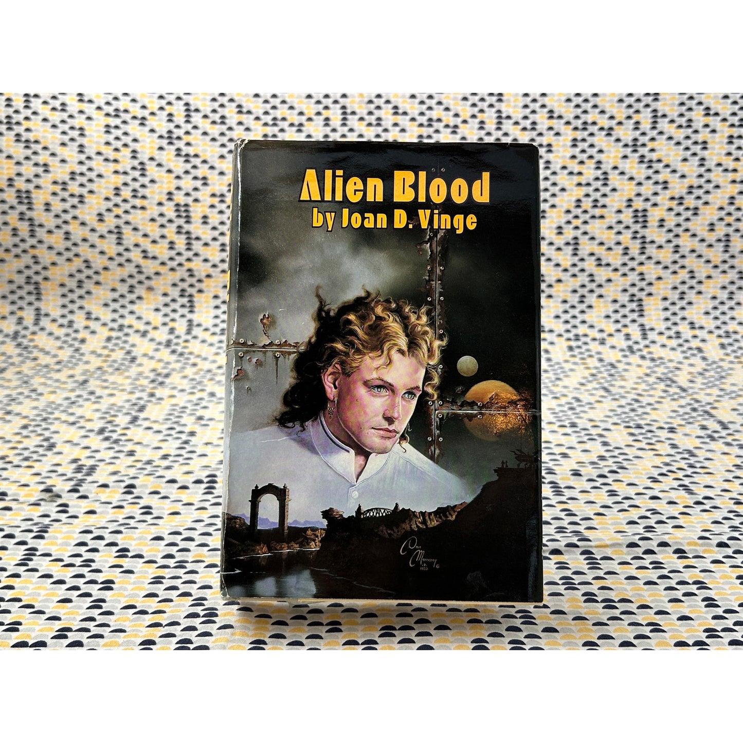 Alien Blood - Joan D. Vinge - Nelson Doubleday - Hardcover - Club Edition