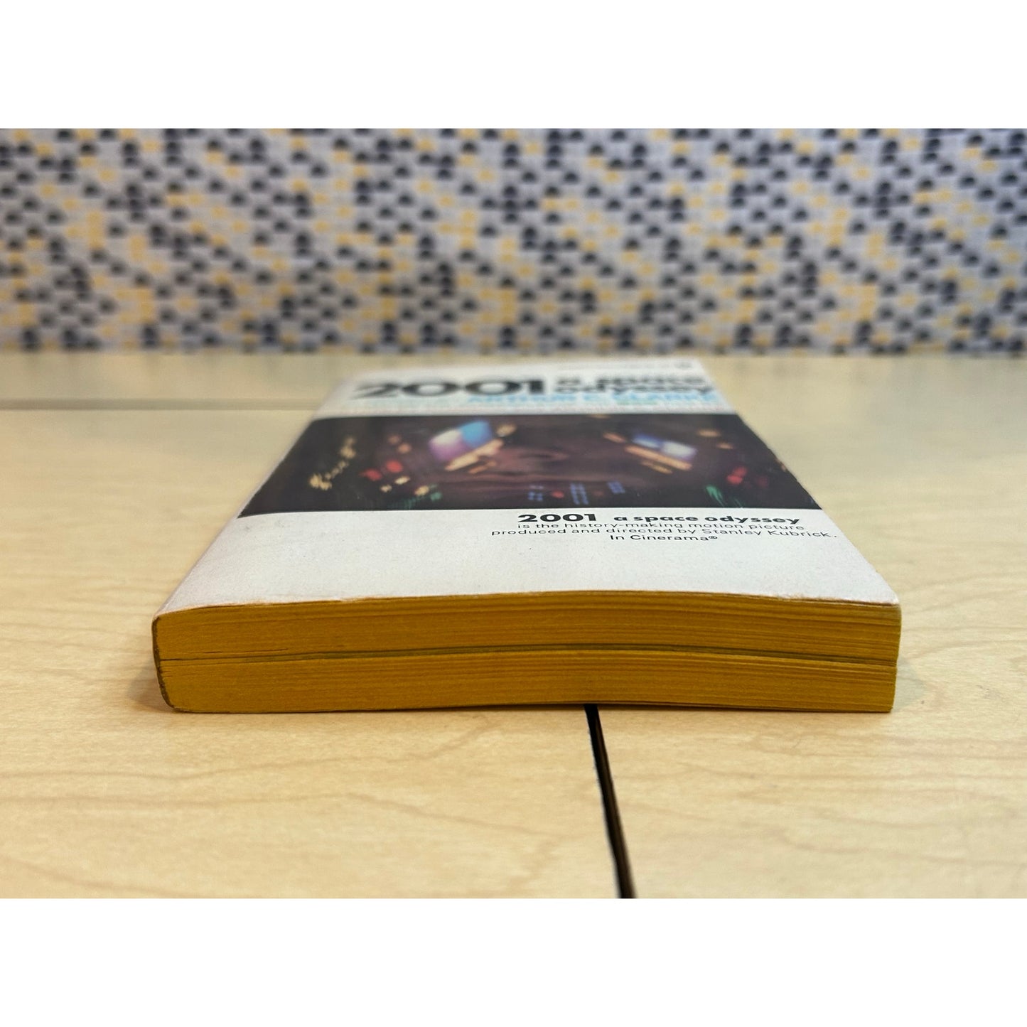 2001 a Space Odyssey - Arthur C. Clarke - Vintage Paperback - Signet Books Edition