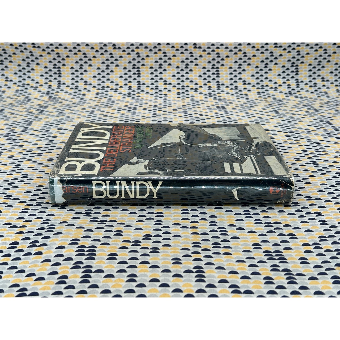 Ted Bundy The Deliberate Stranger - Richard W. Larsen - Prentice Hall - Hardcover