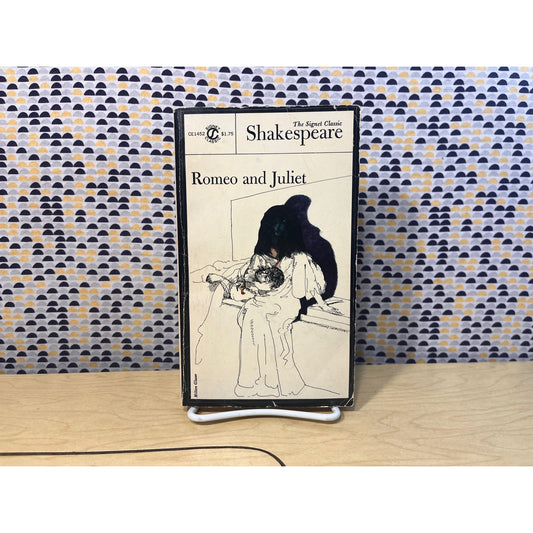 Romeo and Juliet - Shakespeare - Signet Classics - Paperback