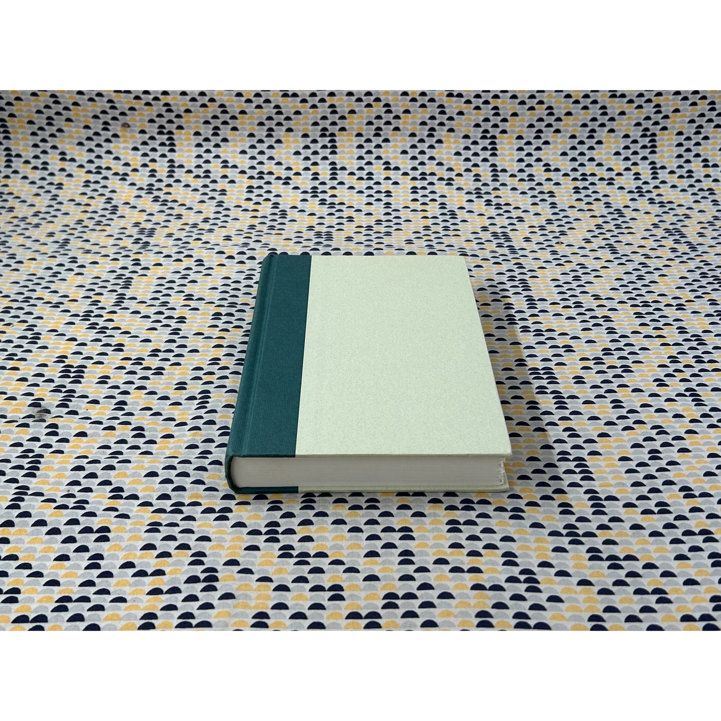 Never Let Me Go - Kazuo Ishiguro - Knopf - Hardcover - 1st Edition 1st Print