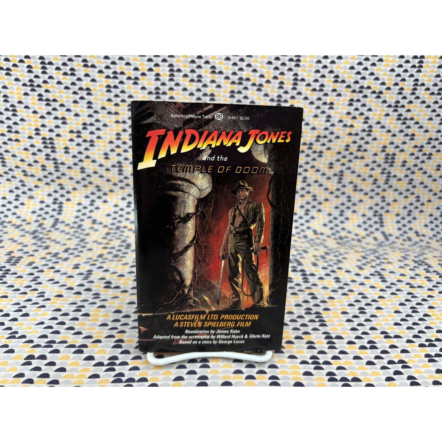 Temple of Doom - Indiana Jones - Movie Novelization - James Kahn - Vintage Paperback - Tie-In