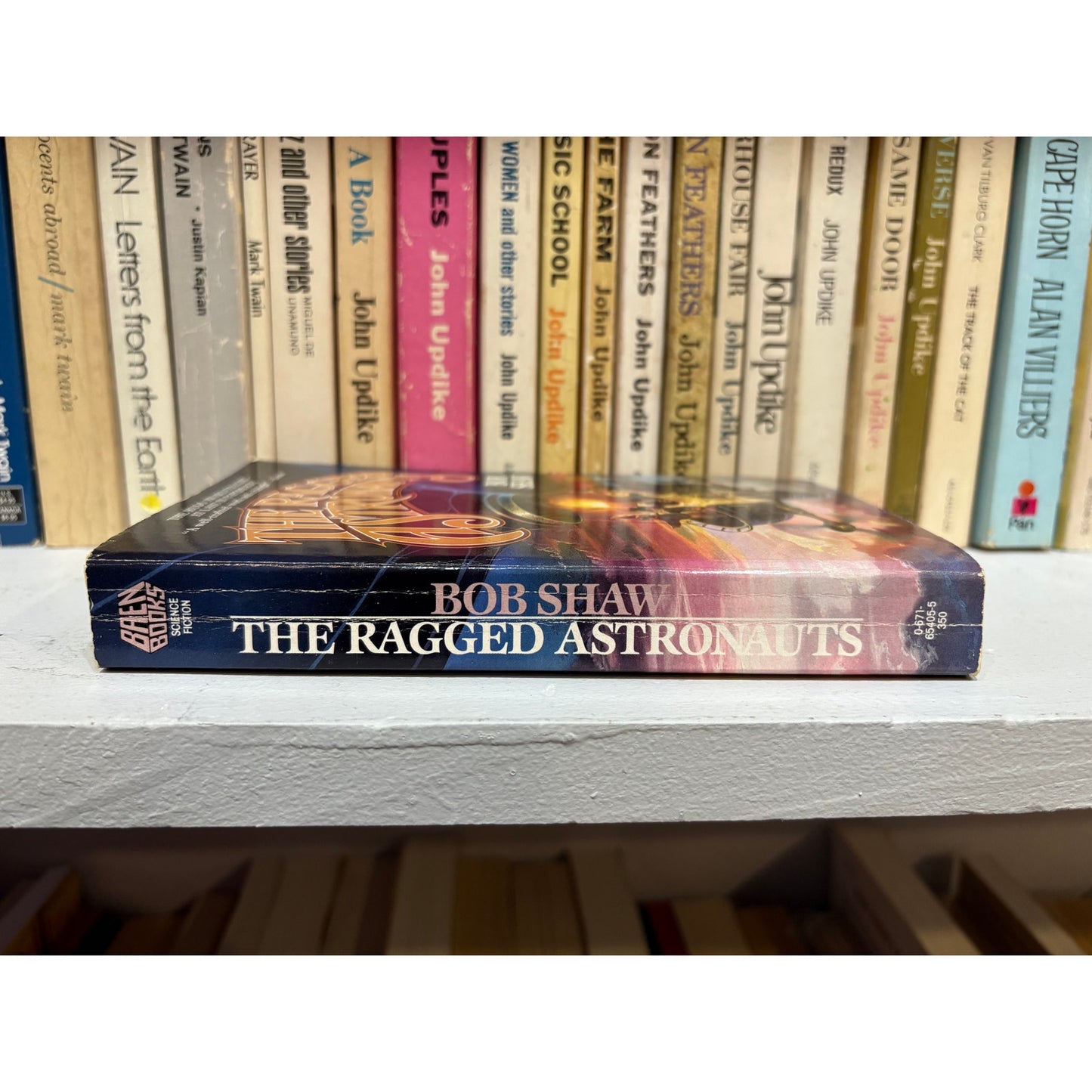 The Ragged Astronauts - Bob Shaw - Baen Books - Paperback