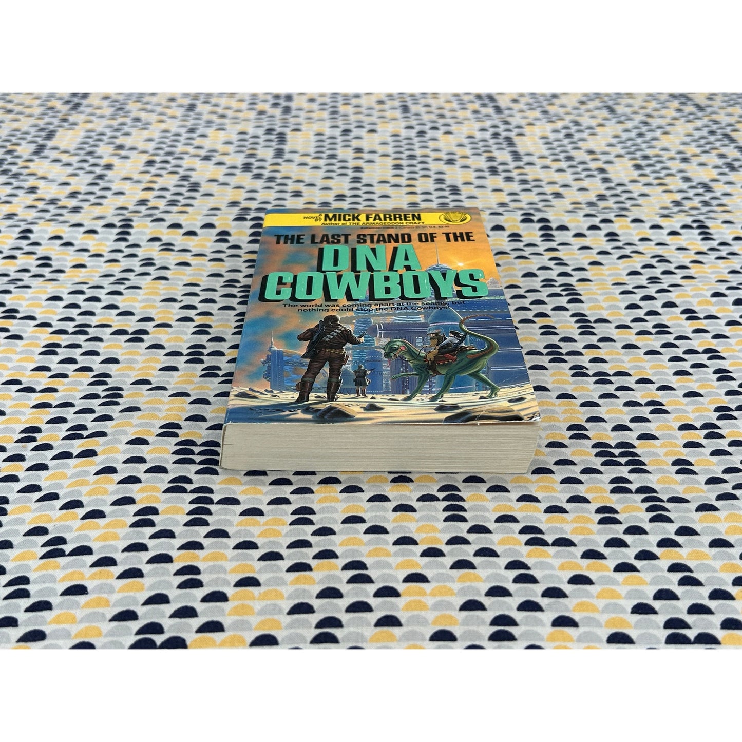 DNA Cowboys - Mick Farren - Del Rey - Paperback