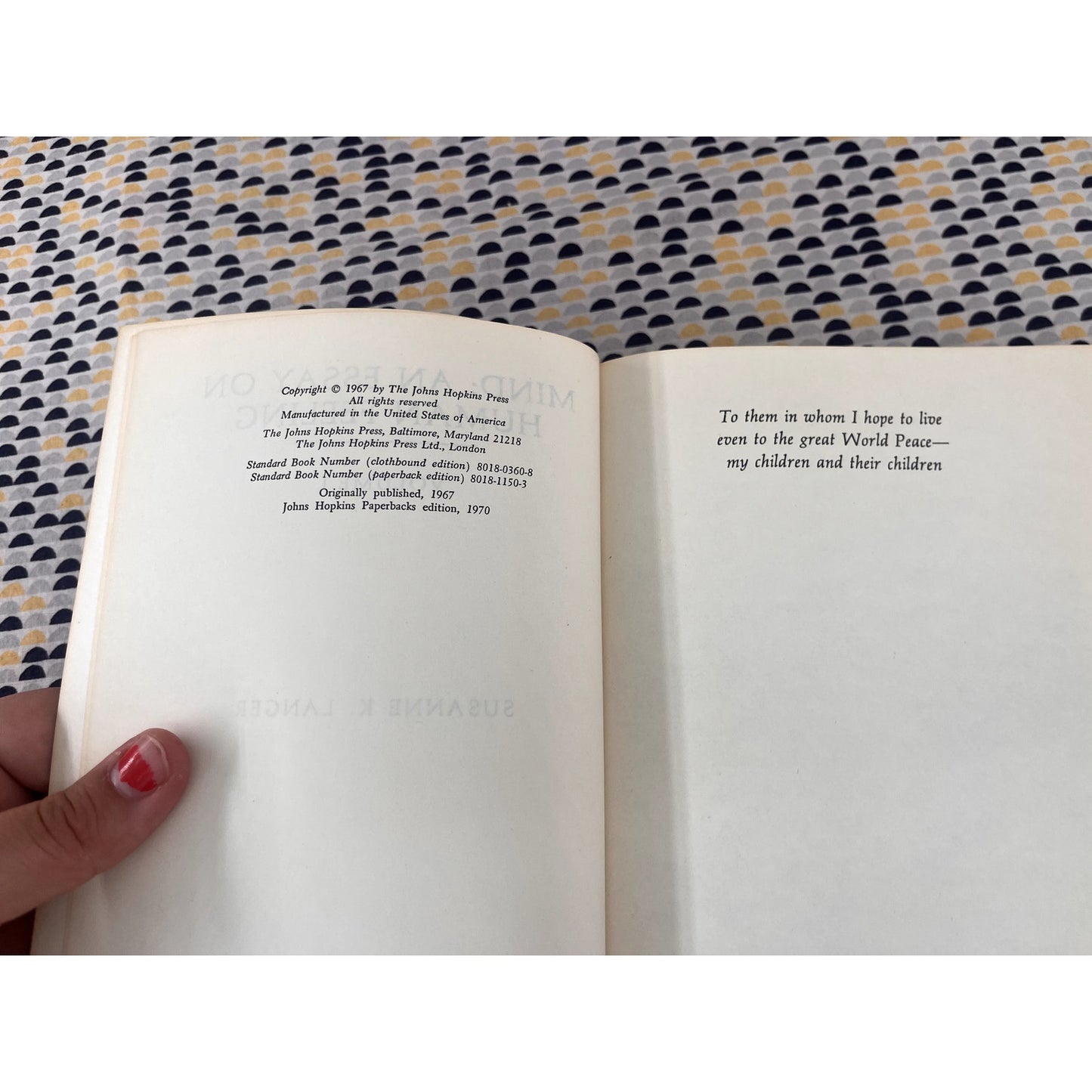 Mind: An Essay on Human Feeling - Susanne K. Langer - John Hopkins Press - Paperback