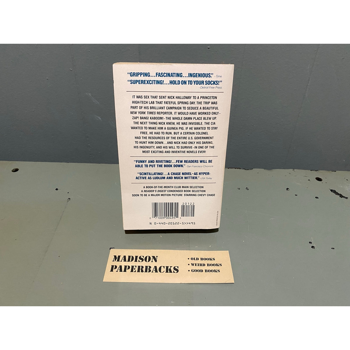 Memoirs of an Invisible Man - H.F. Saint - Dell - Paperback
