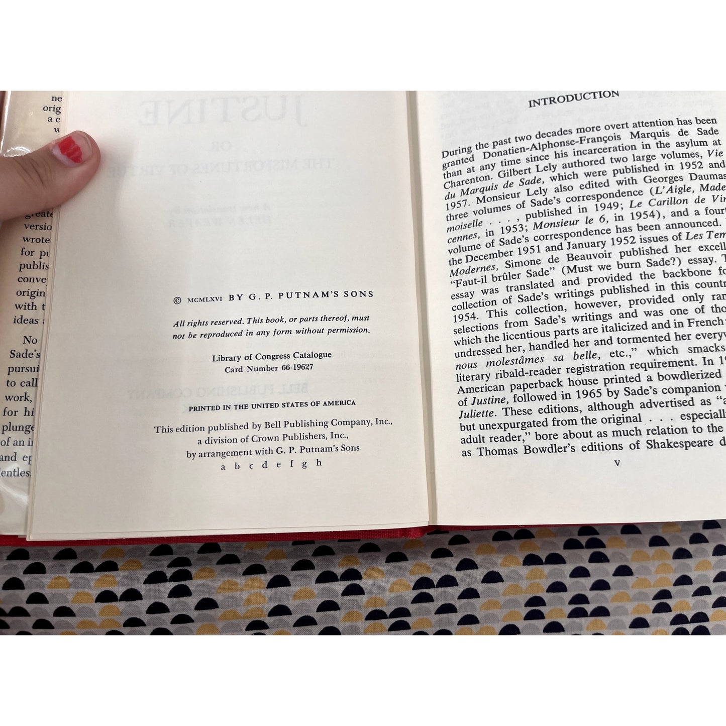 Justine: The Misfortunes of Virtue - Marquis De Sade - Bell Books - Hardcover