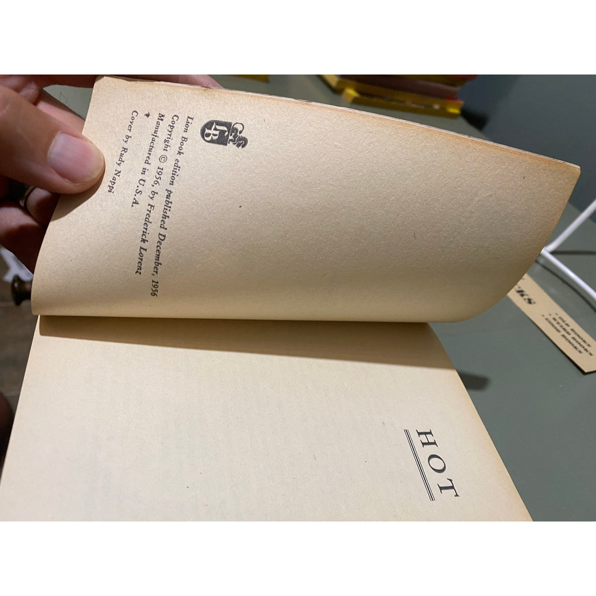 Hot - Frederick Lorenz - Lion 144 - Vintage Paperbacks