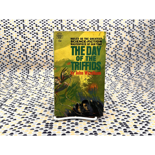 The Day of the Triffids - John Wyndham - Crest Books - Paperback