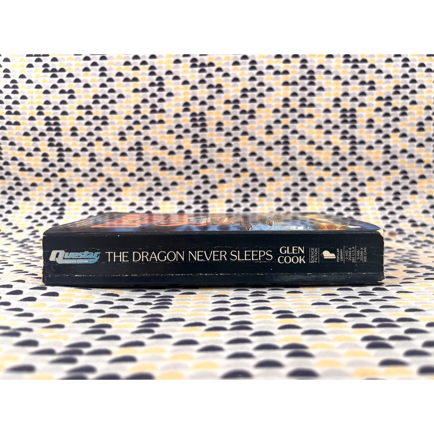 The Dragon Never Sleeps - Glen Cook - Popular Library - Paperback
