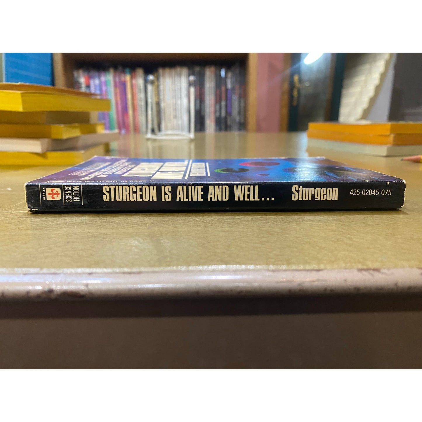 Theodore Sturgeon - Sturgeon is Alive and Well - Berkley Medallion- Paperback