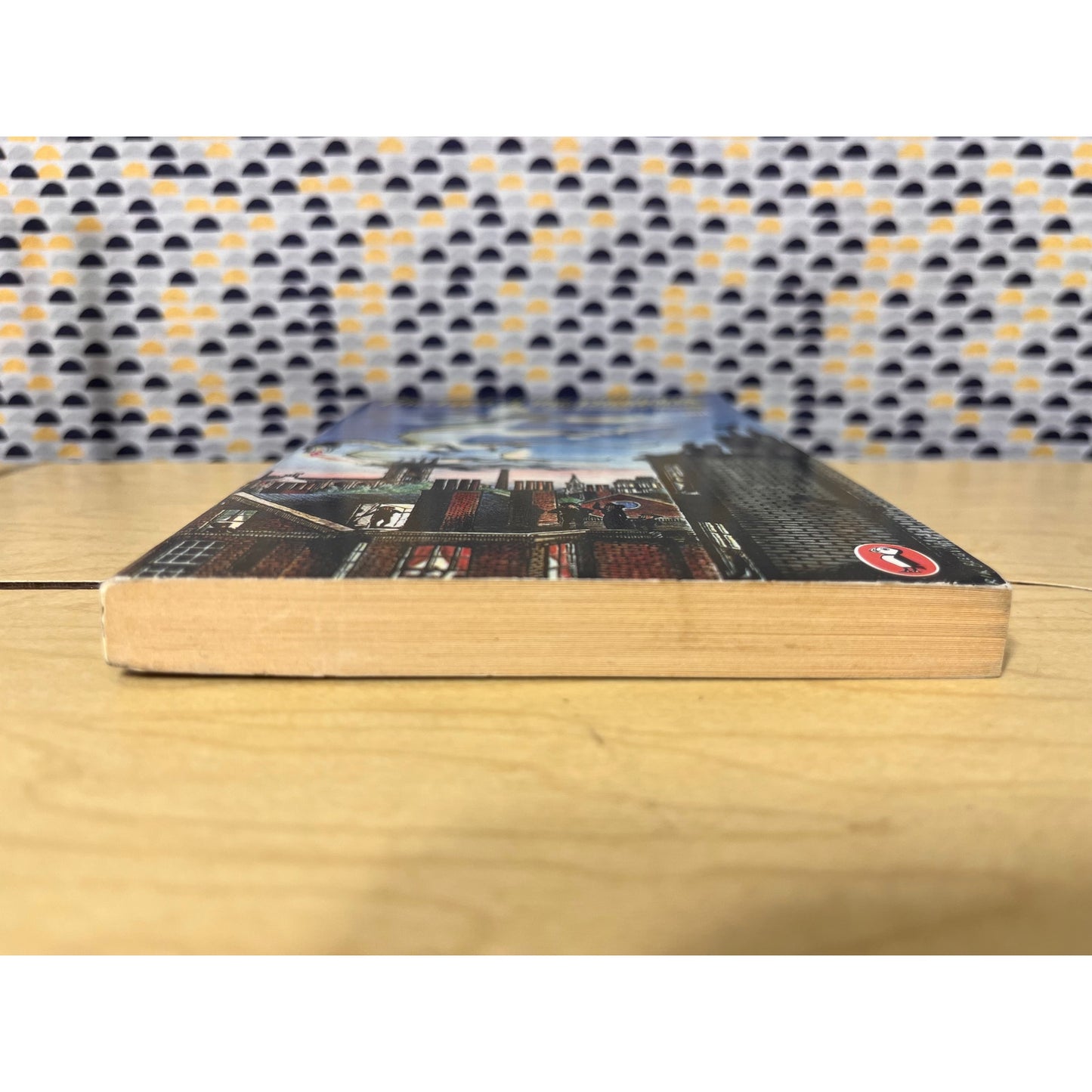 The Last of the Dragons - E. Nesbit - Puffin Books - Paperback