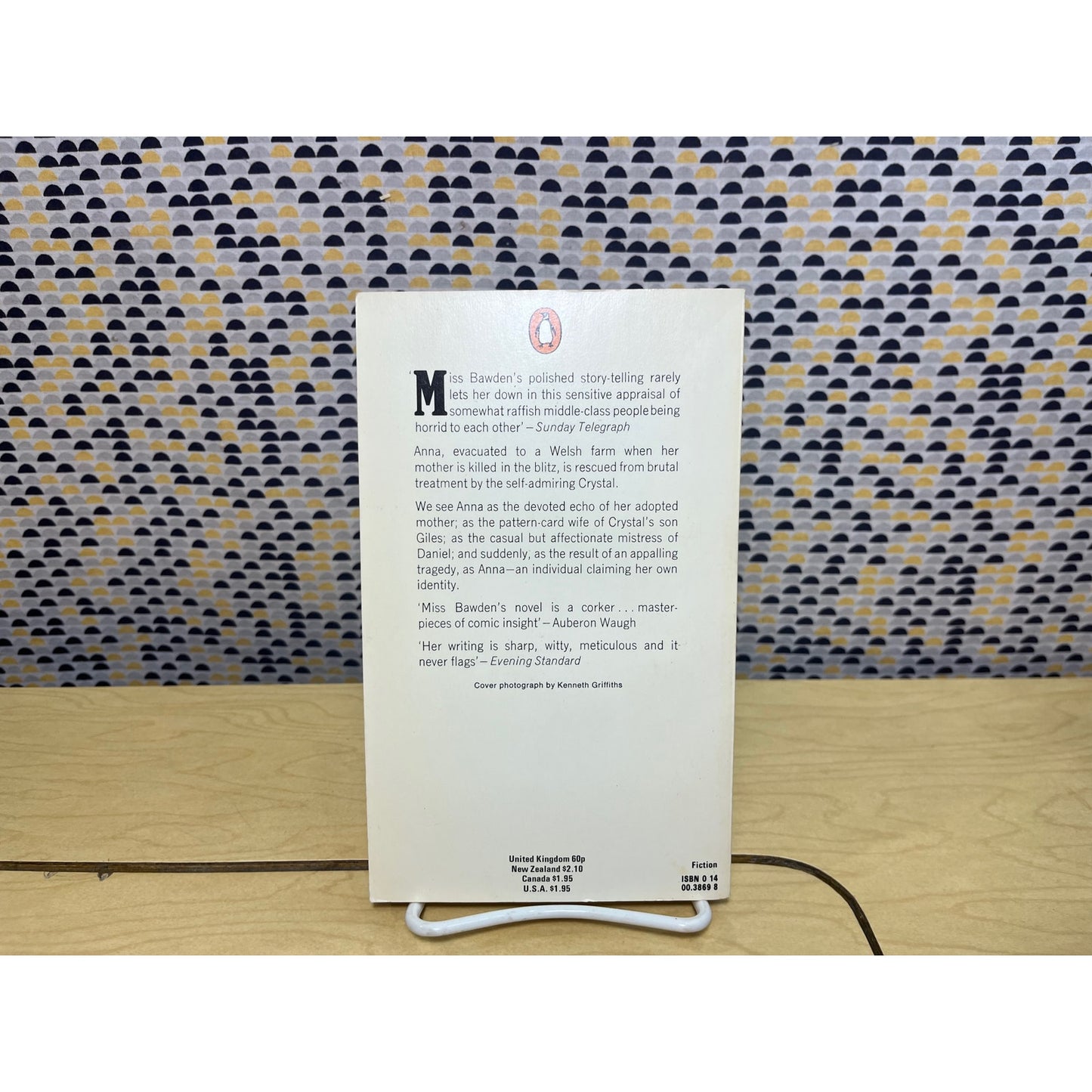 Anna Apparent - Nina Bawden - Penguin Books -  Paperback