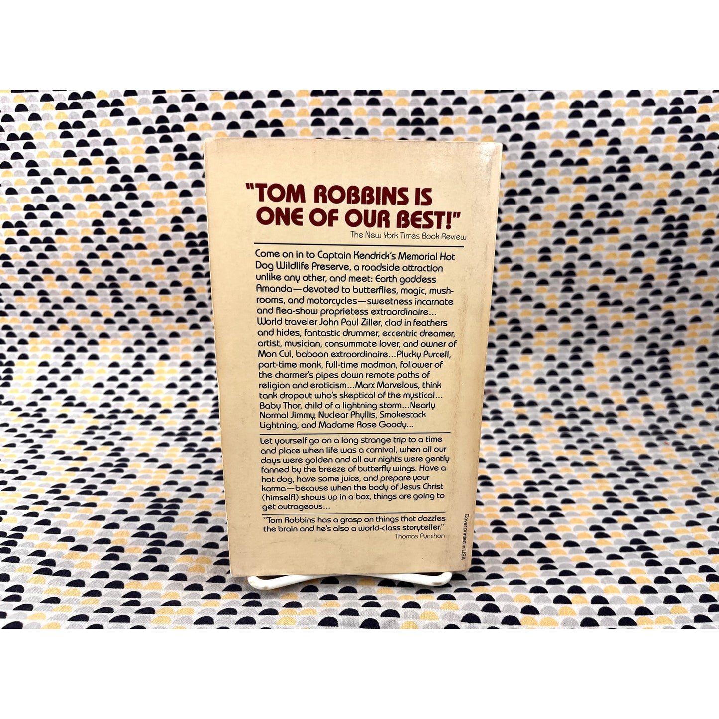 Another Roadside Attraction - Tom Robbins - Paperback - Ballantine Books