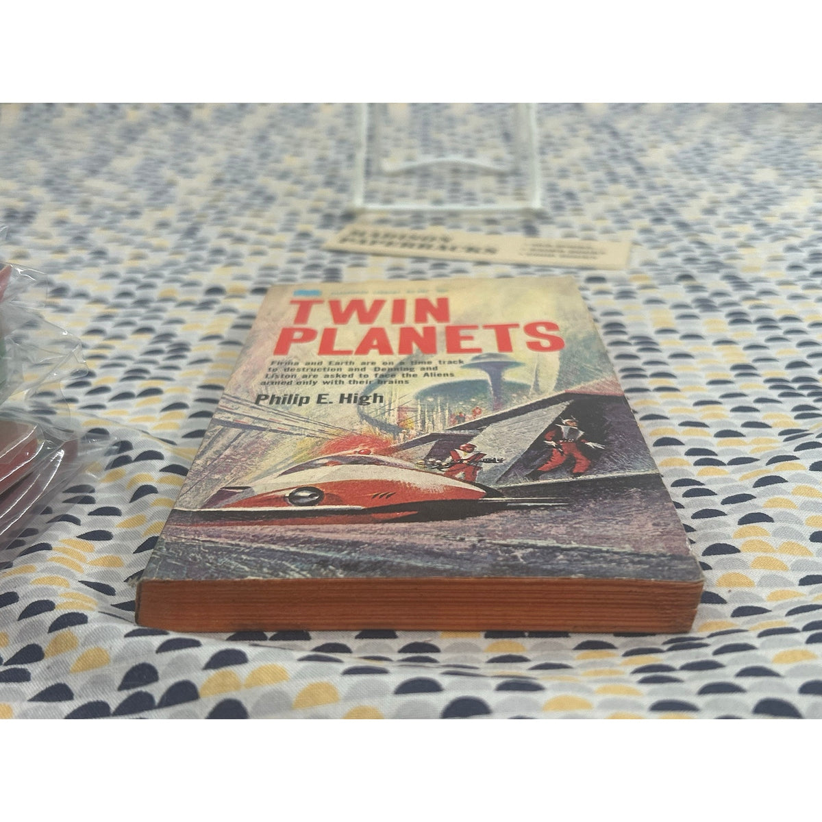 Twin Planets - Philip E. High - Paperback Library 53-392 - Vintage Paperbacks