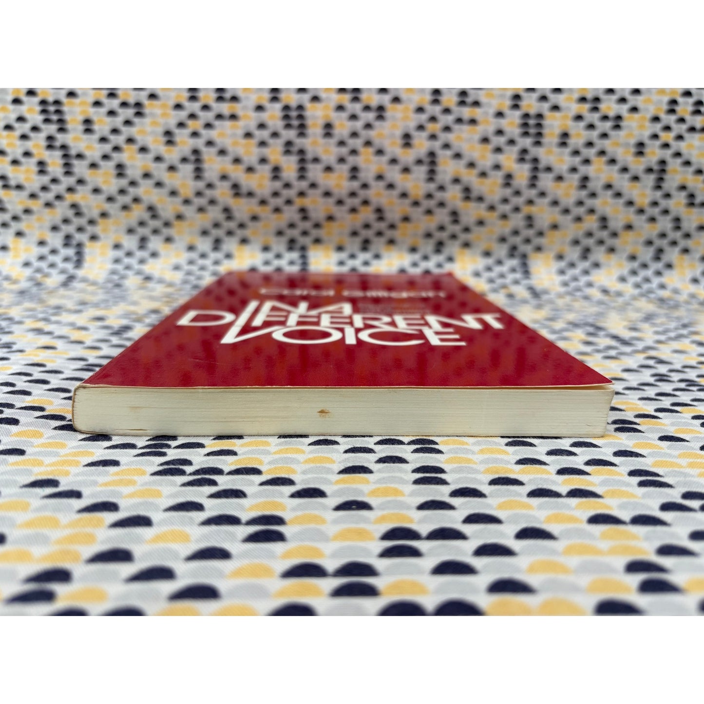 In A Different Voice - Carol Gilligan - Harvard - Paperback