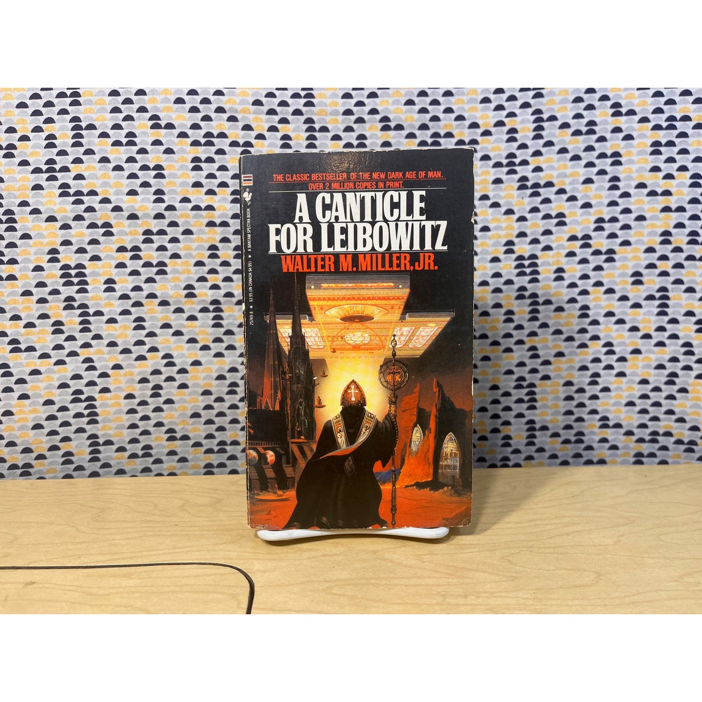 A Canticle For Leibowitz - Walter M. Miller Jr - Bantam Books - Paperback