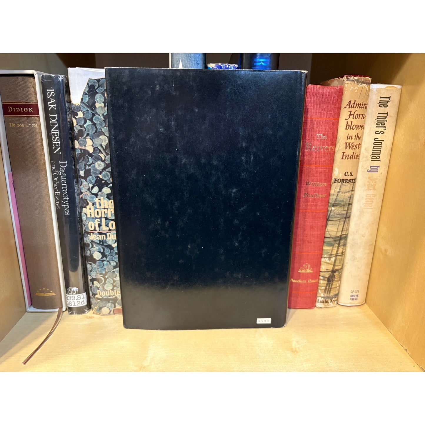 Strata - Terry Pratchett - St Martins Press - Hardcover - Club Edition